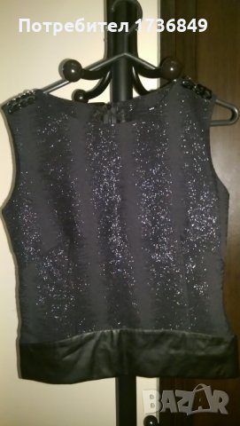 Блуза без ръкав