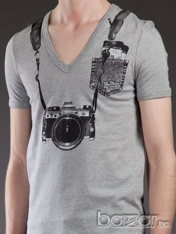 FRANKIE MORELLO GREY CAMERA PRINT Мъжка Тениска size S, снимка 4 - Тениски - 6491224