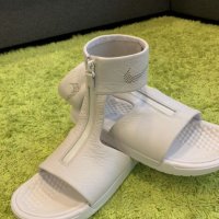 Nike жестоки сандали, снимка 1 - Сандали - 25650276