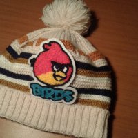 Детска шапка Angry Birds, снимка 7 - Шапки, шалове и ръкавици - 21947358