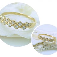  златен пръстен с циркони -малък царски- 1.19 грама, размер №50.5, снимка 1 - Пръстени - 13285879