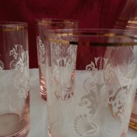 Ретро  чаши розово стъкло и златен кант , снимка 11 - Антикварни и старинни предмети - 19837565