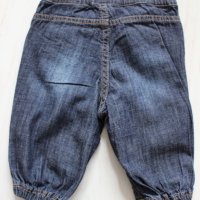 Летни панталони от дънков плат H&M, снимка 5 - Панталони и долнища за бебе - 25209793