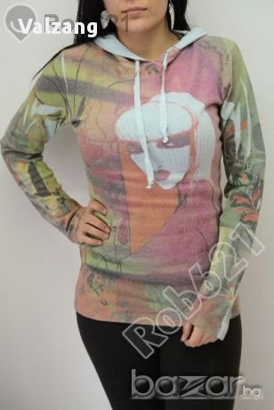 суичър с качулка, снимка 1