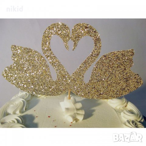 2 Лебеда златист мек брокатен топер клечка украса декор за торта мъфини , снимка 1 - Други - 22489985