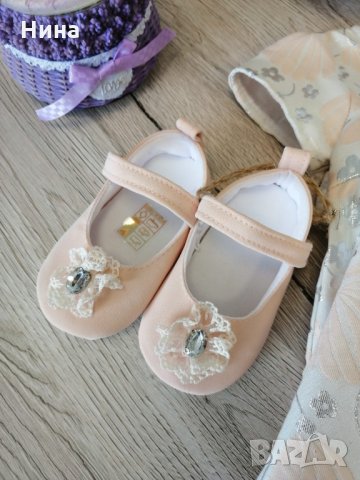 Бебешка рокля с обувчици, снимка 2 - Бебешки рокли - 25782603