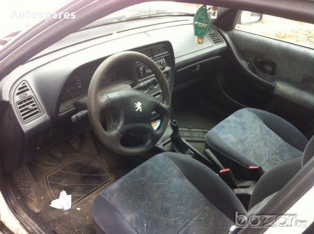 Peugeot 306 1.9 tdi, На части, снимка 3 - Части - 12302543