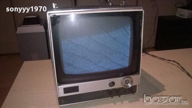 заявено-sony solid state-900uet-tv-12v/220v-ретро тв внос швеицария, снимка 2 - Телевизори - 19865588
