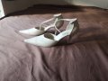 Елегантни обувки, снимка 1 - Дамски обувки на ток - 22341911