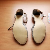Дамски обувки нови, с етикет, беж, снимка 4 - Дамски обувки на ток - 19909440