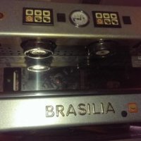 Продавам оригинална еспресо кафе машина BRASILIA скоро пълно обслужена , снимка 2 - Обзавеждане за заведение - 19958119