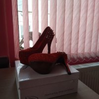 Елегантни дамски обувки, снимка 2 - Дамски обувки на ток - 21339784
