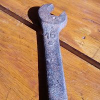 Старинен гаечен ключ, снимка 4 - Антикварни и старинни предмети - 19758728
