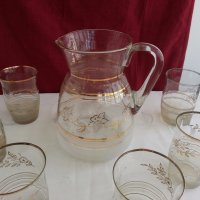 Стъклена кана с чаши с златни кантове и цветя , снимка 5 - Антикварни и старинни предмети - 19238832