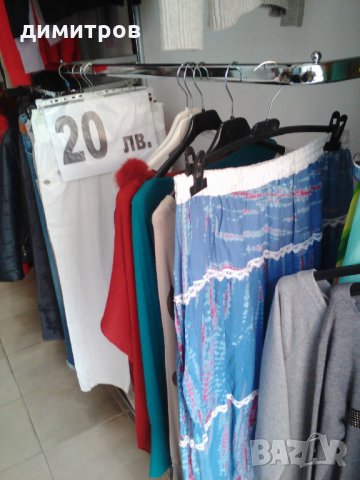 РАЗПРОДАЖБА на дамска конфекция и оборудване за магазин, снимка 5 - Блузи с дълъг ръкав и пуловери - 25568197