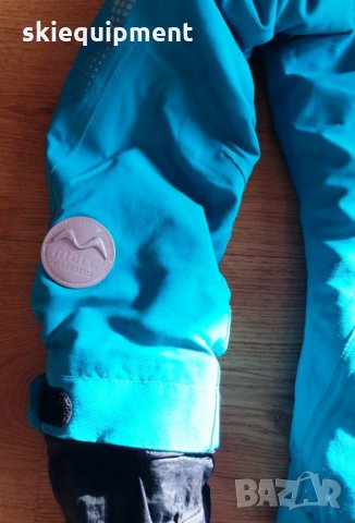 Продавам унисекс дизайнерски ски екип MARK GIRARDELLI №152-164, снимка 3 - Зимни спортове - 23962369