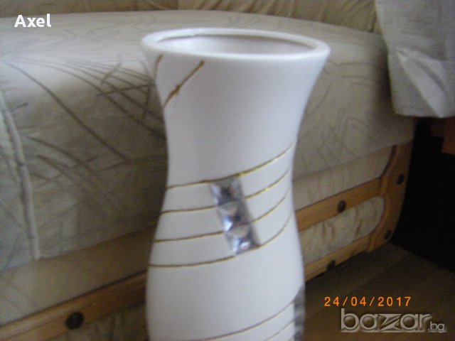 Уникална и стилна ваза, снимка 3 - Вази - 18087999