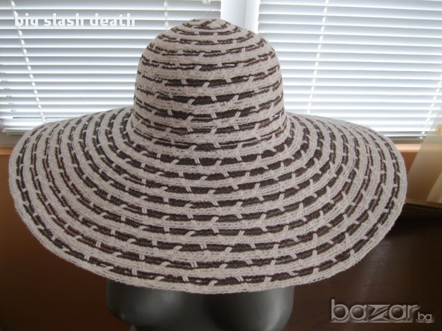 дамски капели.