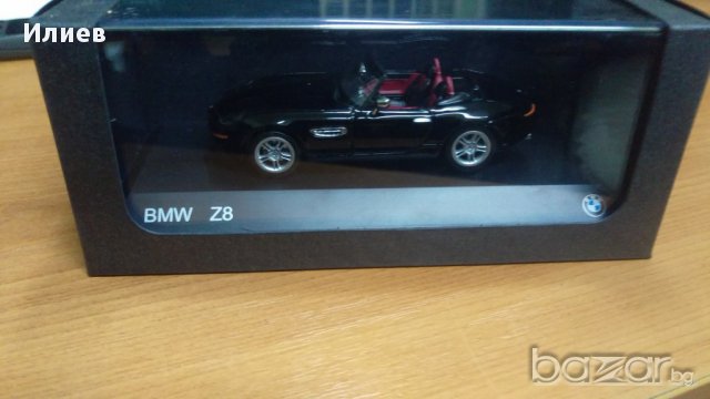 умален модел die-cast BMW Z8 Cabrio (E52),1:43,80422297422, снимка 2 - Колекции - 12301294