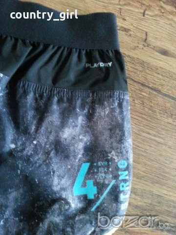 Reebok - страхотни дамски къси панталонки, снимка 5 - Къси панталони и бермуди - 18428787