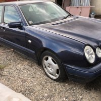  Mercedes-Benz E 200 i на части., снимка 2 - Автомобили и джипове - 21613143