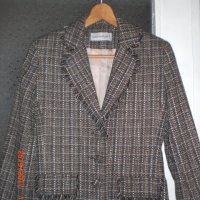 продавам ново спортно дамско сако-внос от Германия, снимка 1 - Сака - 19400188