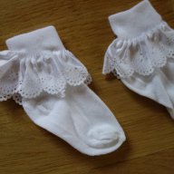 2 нови бодита + чорапки, снимка 7 - Бодита за бебе - 18023755
