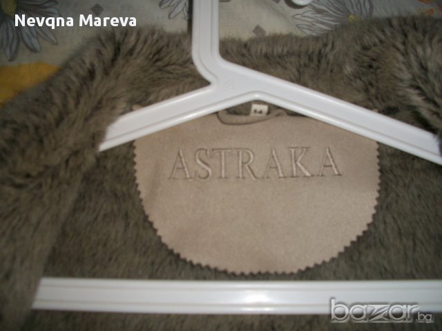 Топло палтенце, снимка 3 - Палта, манта - 15858261