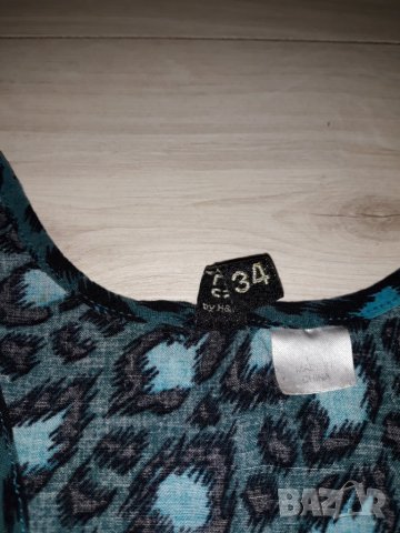 Дамски разкроен тигровозелен потник марка H&M, снимка 4 - Потници - 23816037