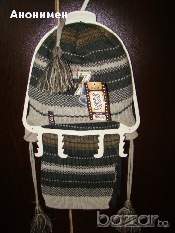 Комплект шапка и шал за 7-8 год. - нови, снимка 3 - Шапки, шалове и ръкавици - 9902055