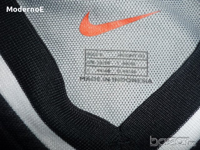 М/Л Nike оригинална футболна тениска, снимка 3 - Спортни дрехи, екипи - 15463935