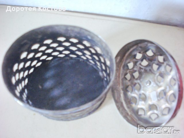 Стара посребрена кутия с капак, снимка 6 - Антикварни и старинни предмети - 19209628
