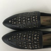 Кожени равни черни обувки с капси JustFab номер 36, снимка 9 - Дамски ежедневни обувки - 24569095