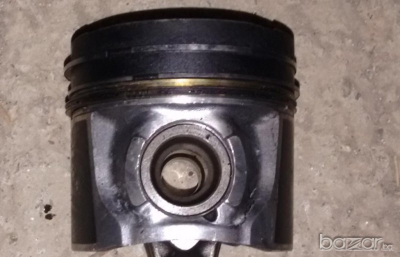 Бутало стандартно 1310127080A0, B0, C0, двигател 1CDFTV 2.0 дизел, снимка 1