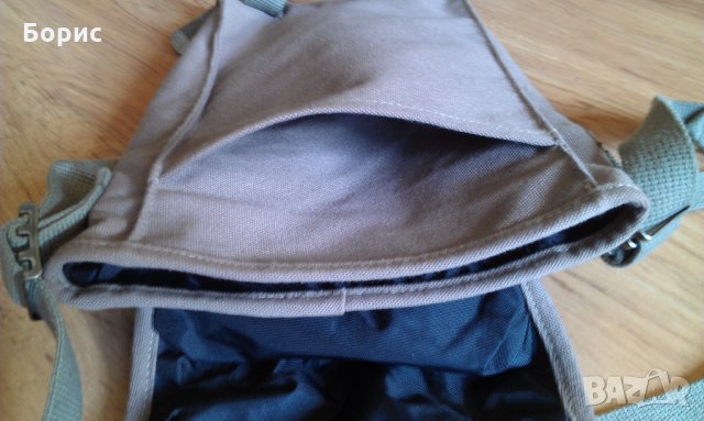 Eastpak-чантичка, снимка 8 - Чанти - 24871361