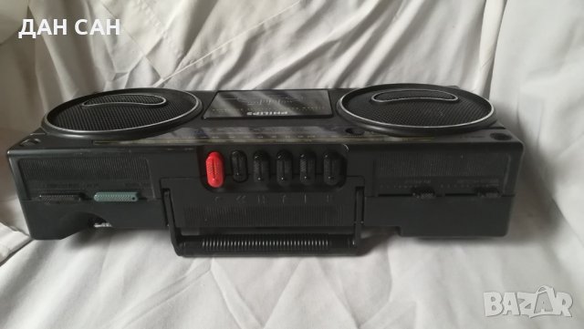 радио касетофон Филипс Philips d8070 1986, снимка 2 - Радиокасетофони, транзистори - 24273481