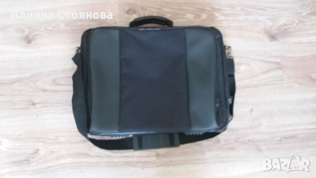Чата чанти за лаптоп 17 инча 17" 15 инча 15", снимка 1 - Лаптоп аксесоари - 25217413