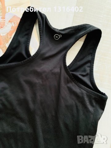 Спортен топ Puma р-р М, снимка 6 - Спортни екипи - 26043170