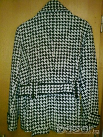 Дамско палто, снимка 3 - Палта, манта - 20714540