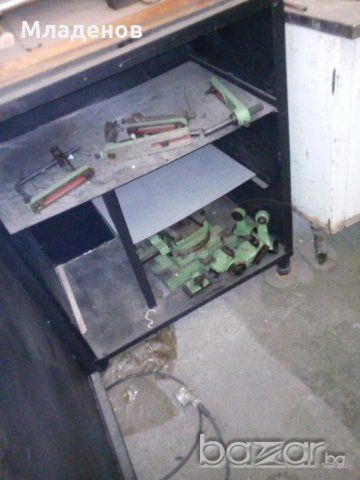 Универсална заточна машина PRAGA 414, снимка 10 - Други машини и части - 18115006