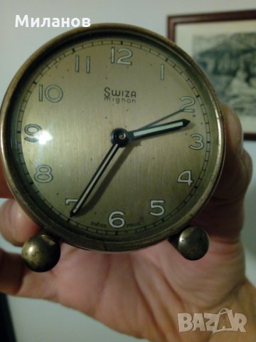 Швейцарски настолен часовник,будилник, снимка 1 - Антикварни и старинни предмети - 23479702