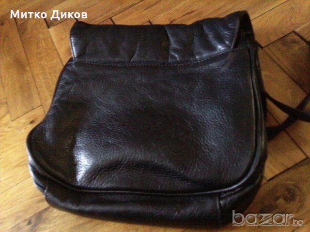 Женска чанта Гучи-Италия-естествена кожа 24см на 22см на 7см, снимка 5 - Чанти - 19378563