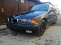 БМВ 318ТД Компакт-На части, снимка 1