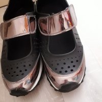 Дамски обувки, снимка 4 - Дамски ежедневни обувки - 22874142