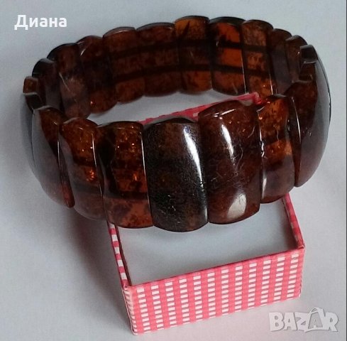 Продавам масивни гривни , обеци,медальон от естествен кехлибар, снимка 3 - Гривни - 22773361