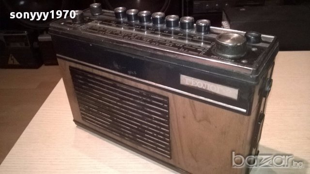 Ретро радио за колекция, снимка 4 - Антикварни и старинни предмети - 15472269