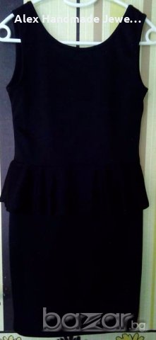 Нова /без етикет/ черна рокля с пеплум и гол гръб PIAZA ITALIA, снимка 2 - Рокли - 20079280
