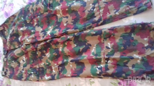 Ловни панталони, снимка 2 - Панталони - 25799876