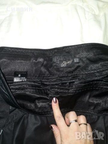 Интересна пола на Junona,размер S, снимка 3 - Поли - 23491970