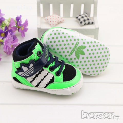  бебешки маратонки буйки обувки адидас adidas baby white and black new